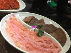 -红九格老火锅(三峡广场店)