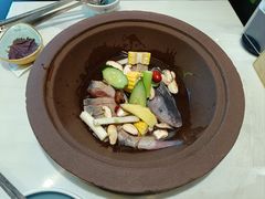 -鲜念蒸汽石锅鱼(红山6979店)