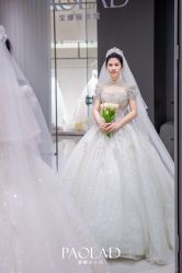 -南京宝娜嫁衣婚纱礼服馆(中央路店)