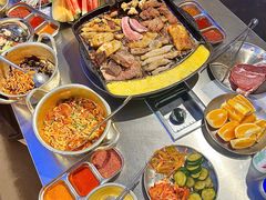 -阿亲家·韩式无限烤肉(花果园店)