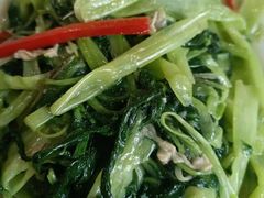-侠成水上农庄(工业大道店)