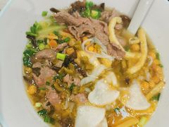 -甘掌门·化州驰名牛杂粉(越秀店)