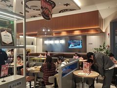 -菲滋意式餐厅(富阳东方茂店)