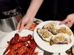 -领鲜活海鲜榴莲自助火锅(东门店)