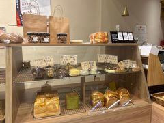 -沁屋面包店(人民东路店)