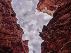 -天山神秘大峡谷