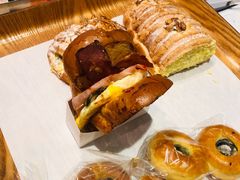 -巴黎贝甜(开发区安盛店)