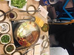 香菜-傣妹火锅(荔湾广场店)