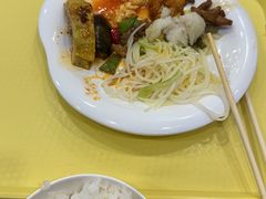 -梨园(地铁站)