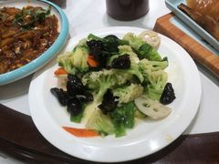 -裕德隆清真饭庄·天津特色菜(东丽店)