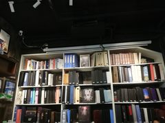 -悦河马家庭桌游剧本馆(朝阳门店)
