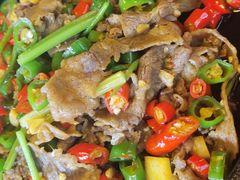 -川流不息·地道川菜·小龙虾(松东路店)