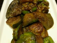 -HIHE Bistro·Oyster Bar(华熙live店)