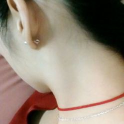 -花师傅专业手穿耳洞打耳洞穿孔