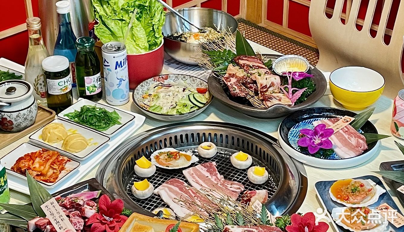 日式酒屋氛围感的烤肉店🥓