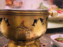 -海鲨湾海鲜会馆(百家湖1912店)