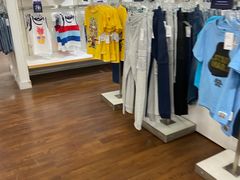 -GAP(王府井奥莱·香江小镇店)