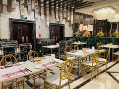 餐具摆设-芭菲盛宴·环球美食(解放碑英利国际店)