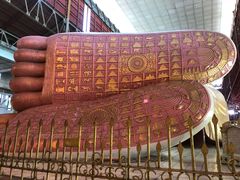 -ခြောက်ထပ်ကြီးရွှေသာလျောင်းဘုရားကြီး