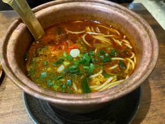 酸辣椒铜锅米线-都氏二当家(九方店)
