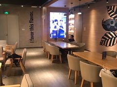 -瑞幸咖啡(外滩SOHO店)