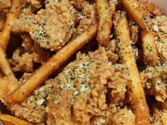 -BHC炸鸡(明洞总店)