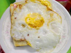 火腿蛋多士-胜利茶餐室