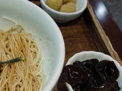-蟹上黄·蟹黄面·江南糖水(人民广场店)