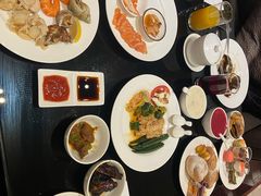-圣丰索菲特·2 On 988 Café 自助餐厅