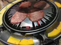 -哈哈碳都·牛肋条无限自助烤肉(台江万达店)