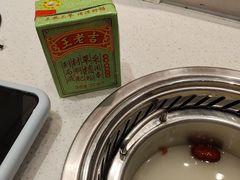 -龍歌自助小火锅(芝罘万达店)