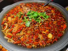 -麻六记(凤凰汇店)