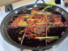 -正贰捌经重庆老火锅(建设路店)