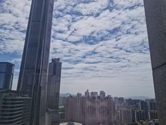 -深圳好日子皇冠假日酒店