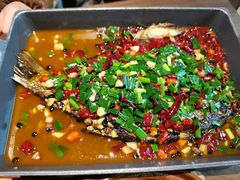 -有红鸡毛店·川菜(建设路店)