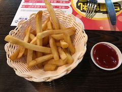 -酷公社·榴莲披萨(太原街店)