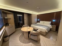 -深圳罗湖口岸国贸桔子水晶酒店