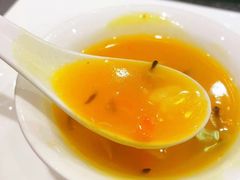 蟹粉海鲜羹-新光酒家·河豚·海鲜·蟹料理(浦东店)