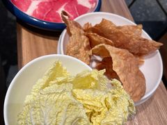 -三人行骨头王火锅(长寿店)
