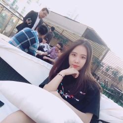 -PE SALON