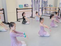 -伊叶舞蹈YEAH DANCE(LCM置汇旭辉校区)