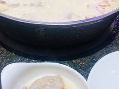 -煲宫猪肚鸡(昆山金鹰国际购物中心店)