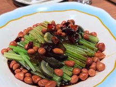 -街角等你.大连海鲜烧烤.经典铁板海鲜串(西安路店)