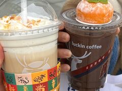 -瑞幸咖啡(江汉路中山大道店)