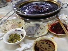 -储奇门鳝鱼火锅(总店)