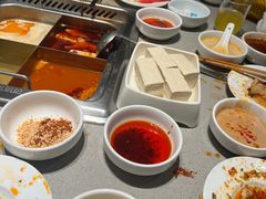 -海底捞火锅(宝龙广场夜宵主题店)