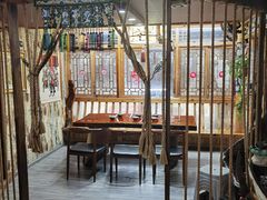 -苗湘食府(十年店)