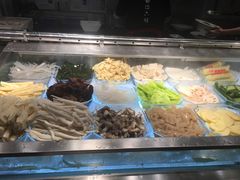 -成都你六姐·牛肉冒菜(城市集市合生汇店)