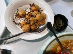 -铜锣湾·有麝自然香(渝北财富中心店)