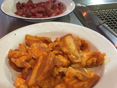 五花肉-马路牙子地桌烤肉(工体店)